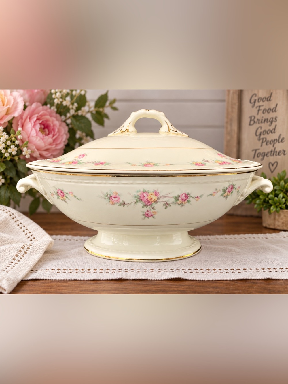 🔍 Vintage 1946 Homer Laughlin Eggshell Georgian Countess G3432 Covered Serving